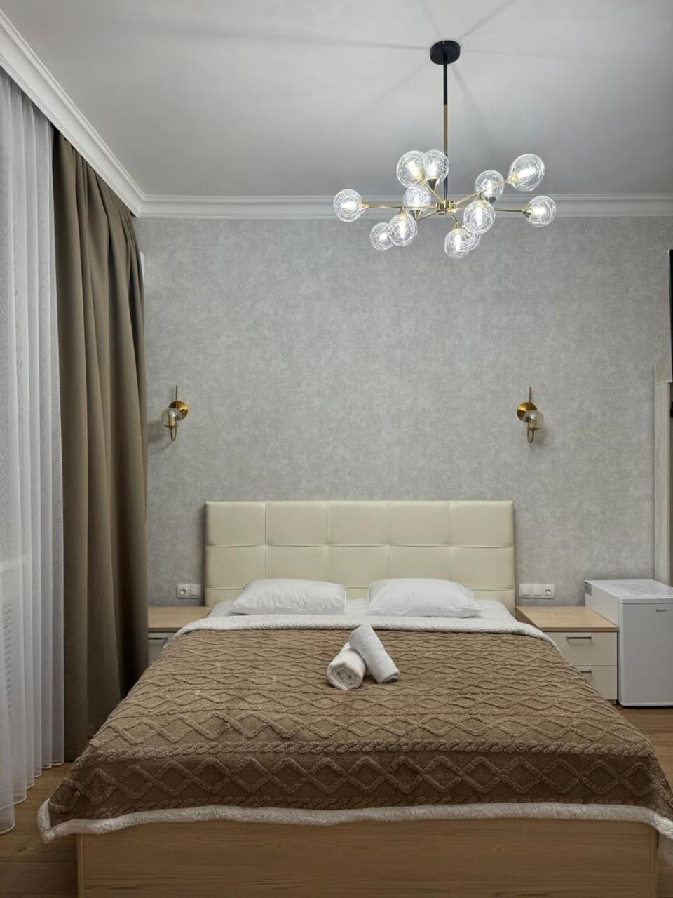 Rose Art Hotel Αστάνα Εξωτερικό φωτογραφία
